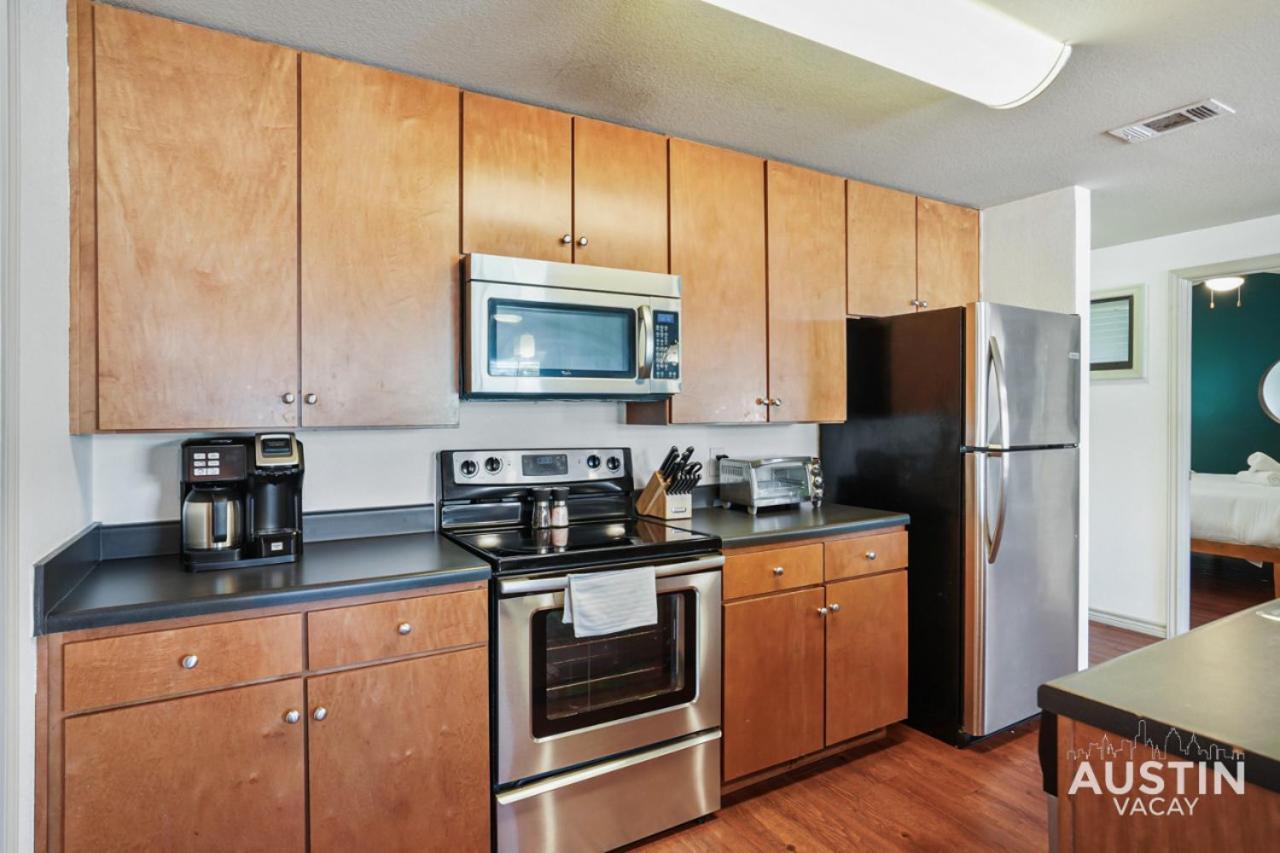 Appartamento Stylish 4Br With Smart Tv And Free Garage Parking Austin Esterno foto